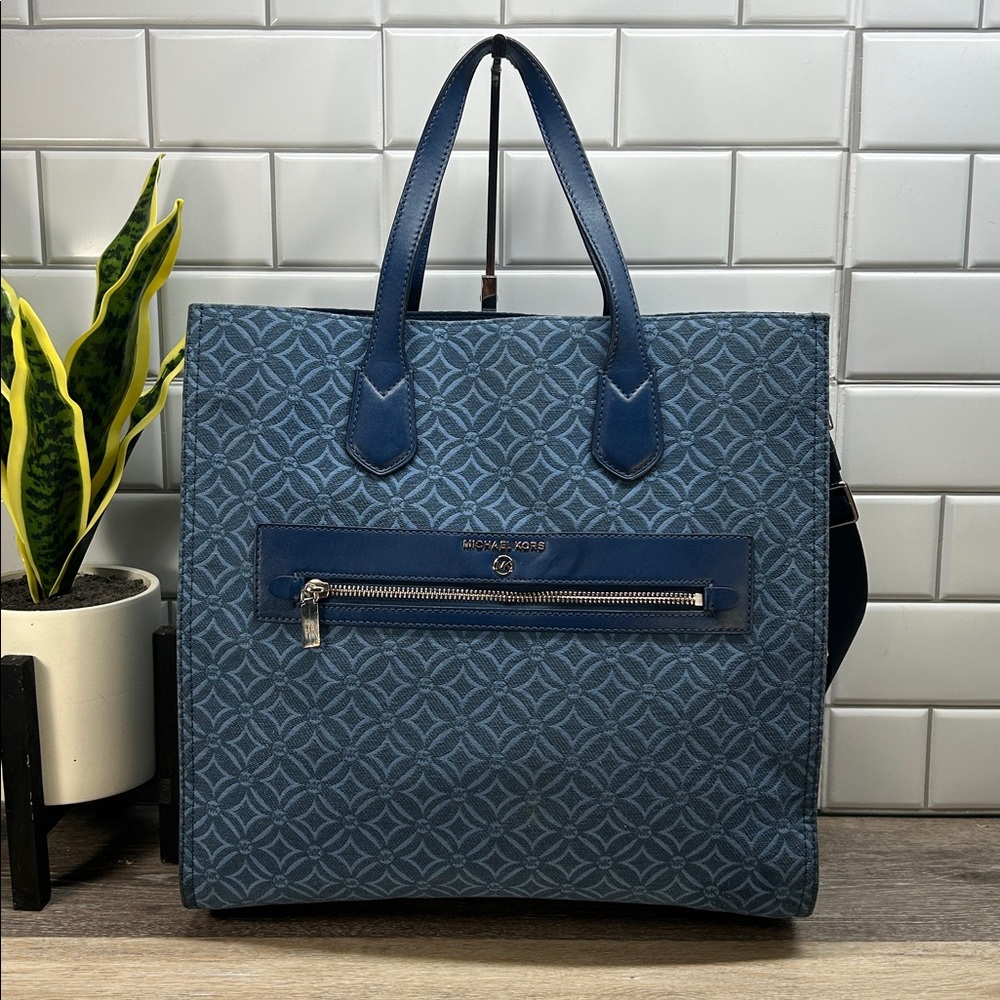 Michael Kors Navy Blue Shoulder Bag